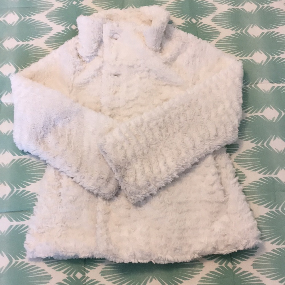 Girls Patagonia size 10 jacket.
